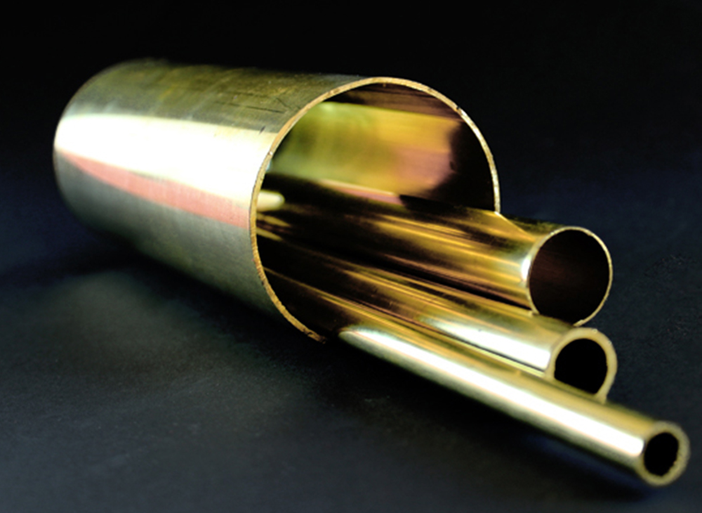 Profili, piastre e pannelli in ottone per l'industria di alta qualità